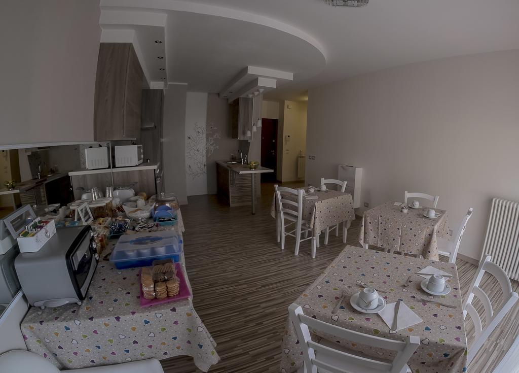 Verona Fiere Rooms Eksteriør billede