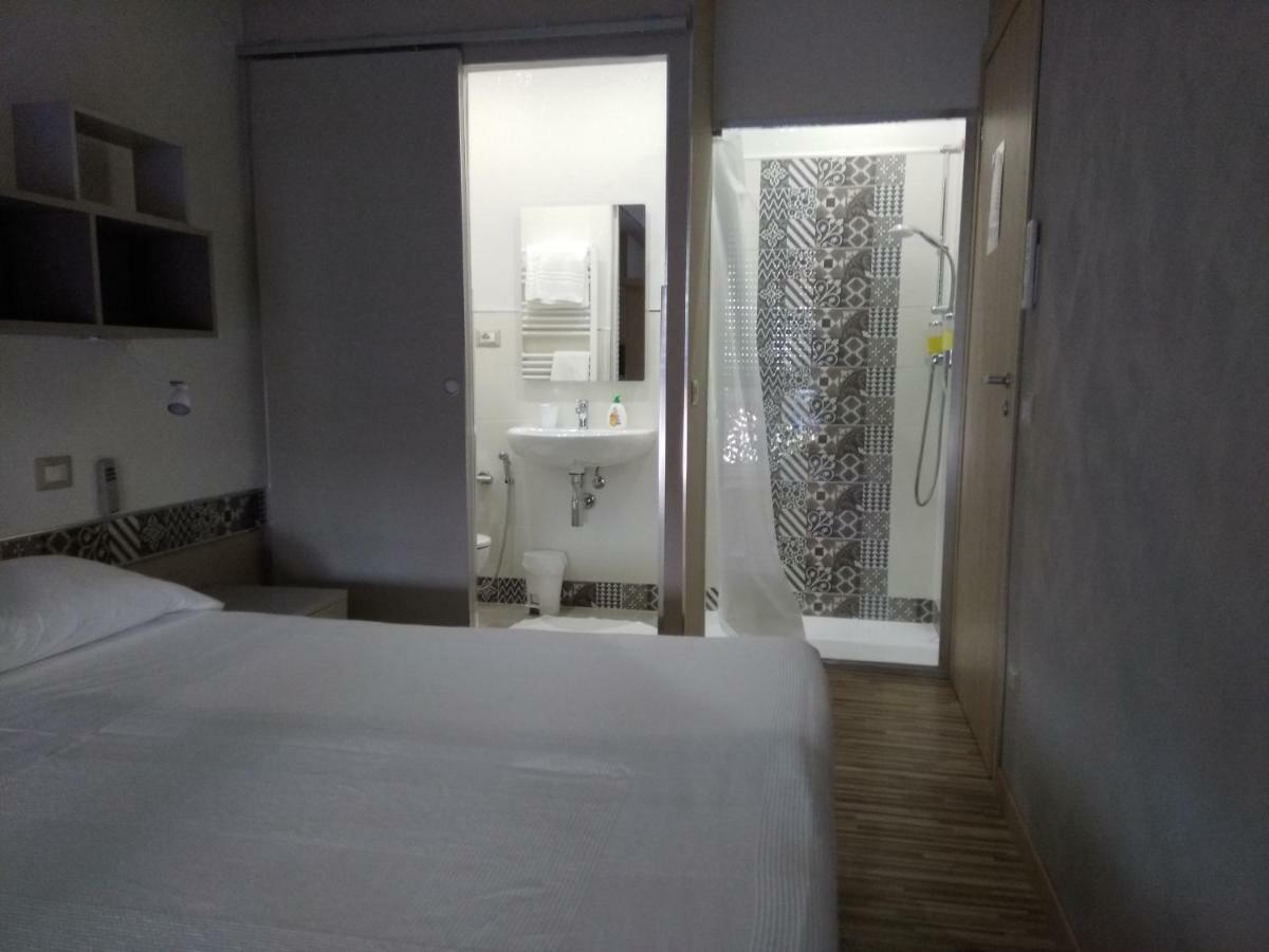 Verona Fiere Rooms Eksteriør billede